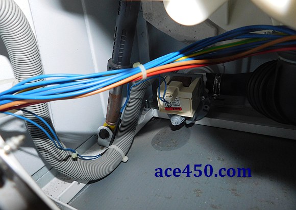 Фото внутреннего устройство стиральной машинки Горенье